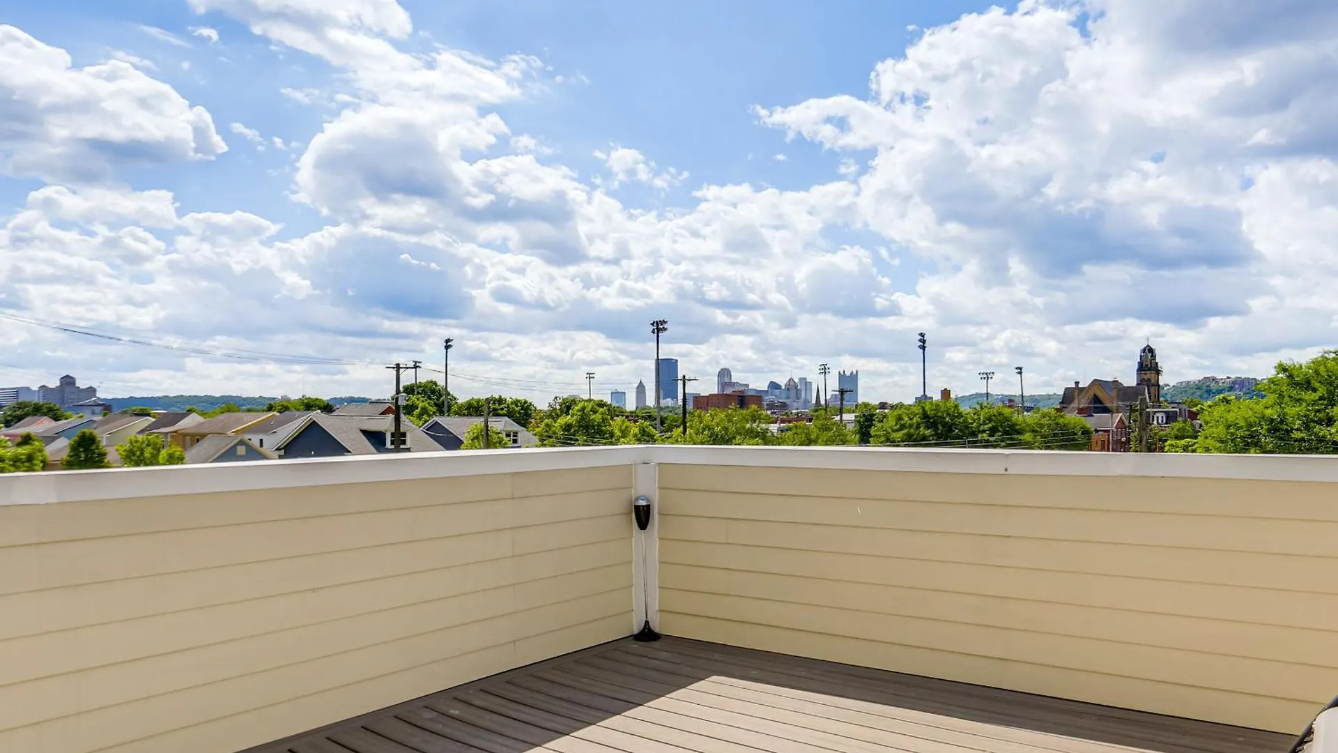 Modern Pittsburgh Home With Rooftop Deck And Backyard Σπίτι διακοπών